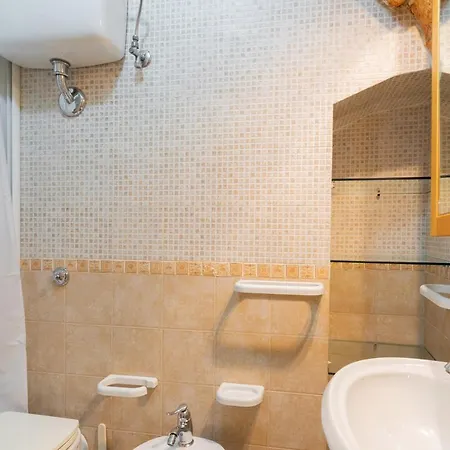 Casa Cairoli